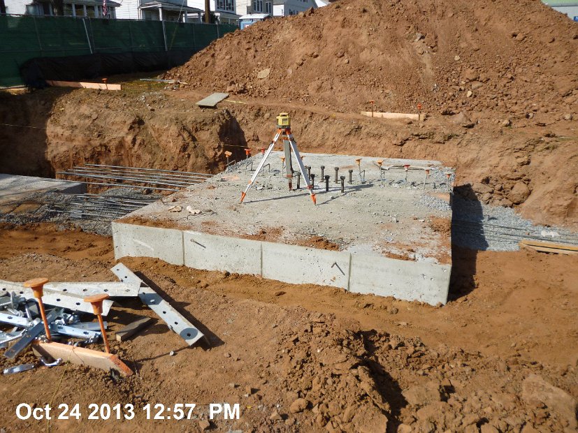 Column Footing B-4